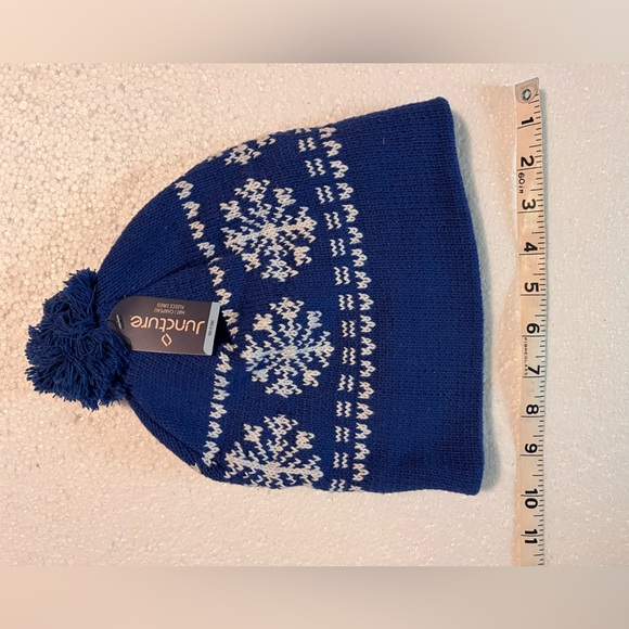 NWT - Junction fleece lined beanie. Blue & white. Bundle & save! - Picture 4 of 4